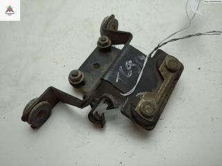 кронштейн (крепление) Volkswagen Transporter T4 2002, 2.5 л., дизель, МКПП, белый, микроавтобус, 7D0906287