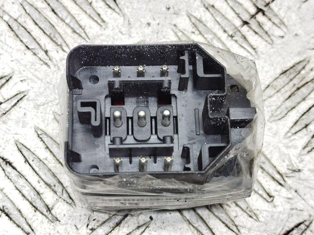 контактная группа BMW 3 E46 2000, 2.5 л., бензин, МКПП, синий, седан, 6901961