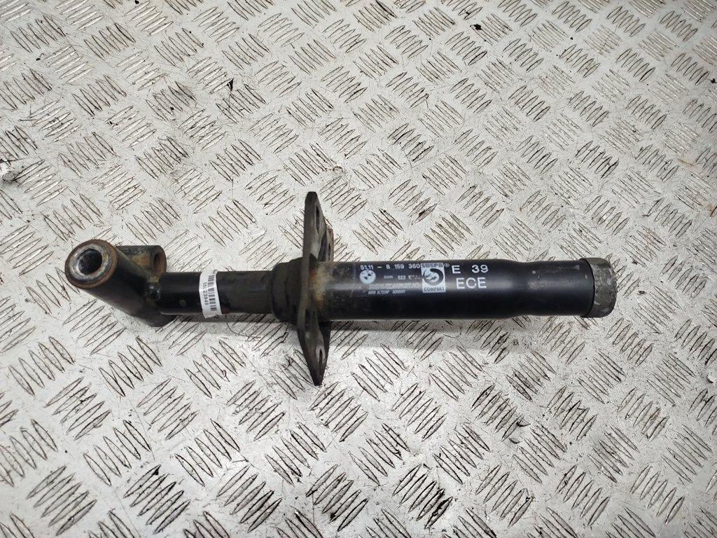 кронштейн переднего бампера BMW 5 E39 1996, 2.0 л., бензин, АКПП, чёрный, седан, 51118159360, 8159360