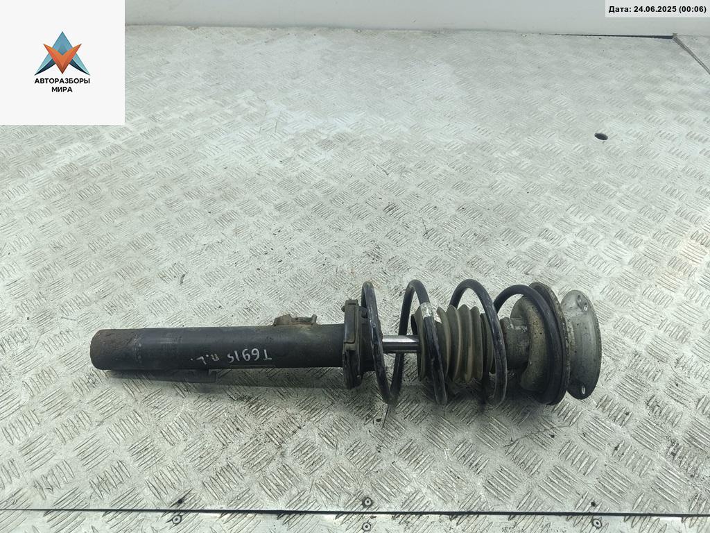 стойка передняя BMW 1 серия E81/E82/E87/E88 2006, 1.6 л., бензин, МКПП, чёрный, хетчбэк 5 дв., 6771554 - фото №1