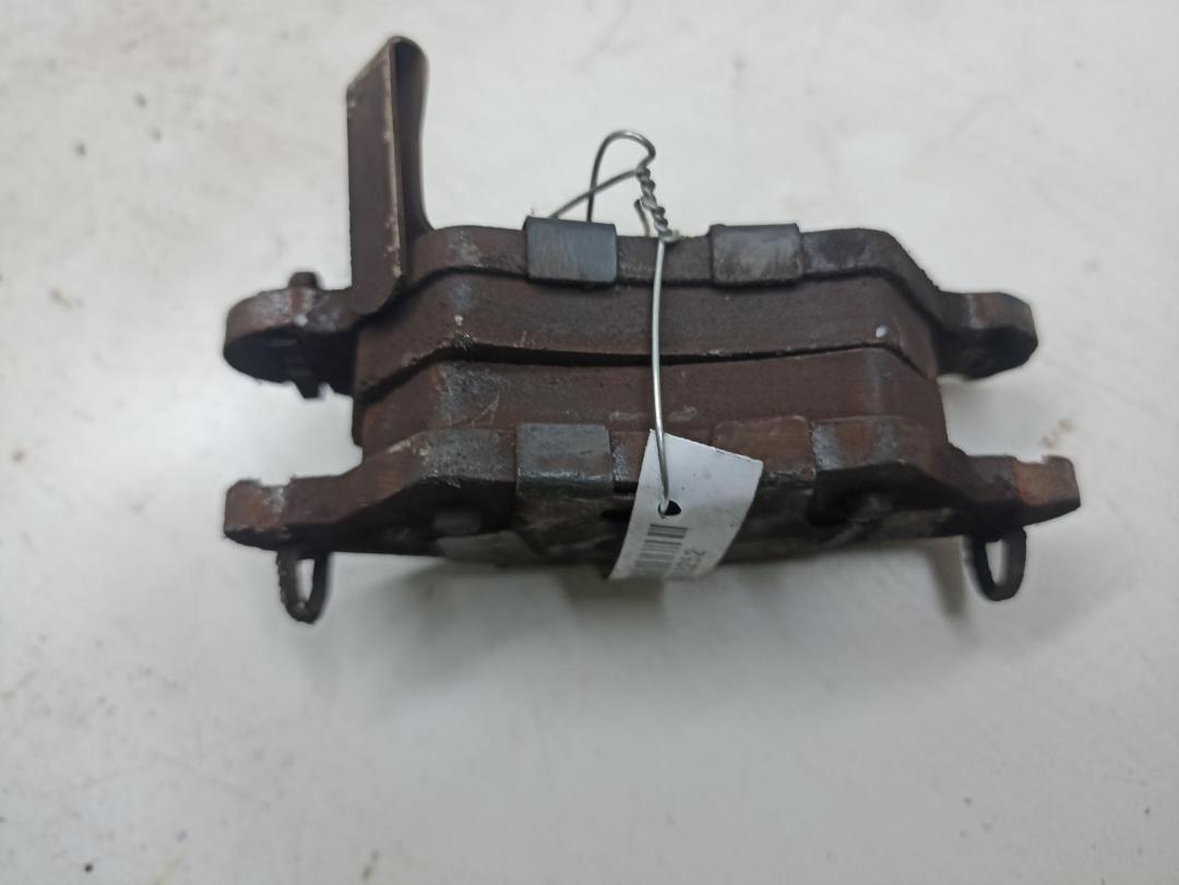 Колодки тормозные задние Opel Astra G 2001, 1.6 л., бензин, МКПП, серый, хетчбэк 5 дв. - фото №1