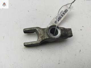 крепление форсунки Opel Signum C [рестайлинг] 2005, 1.9 л., дизель, МКПП, чёрный, хетчбэк 5 дв., 214763