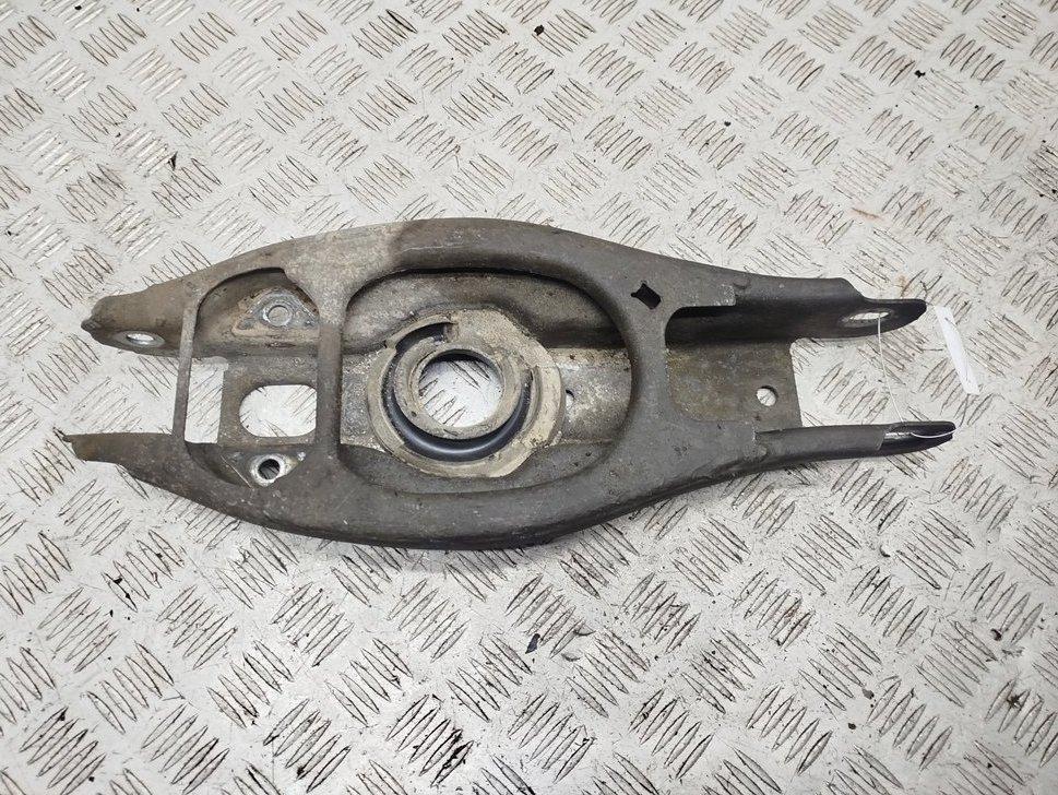 рычаг задний BMW 3 E90/E91/E92/E93 2007, 2.0 л., дизель, МКПП, серый, универсал