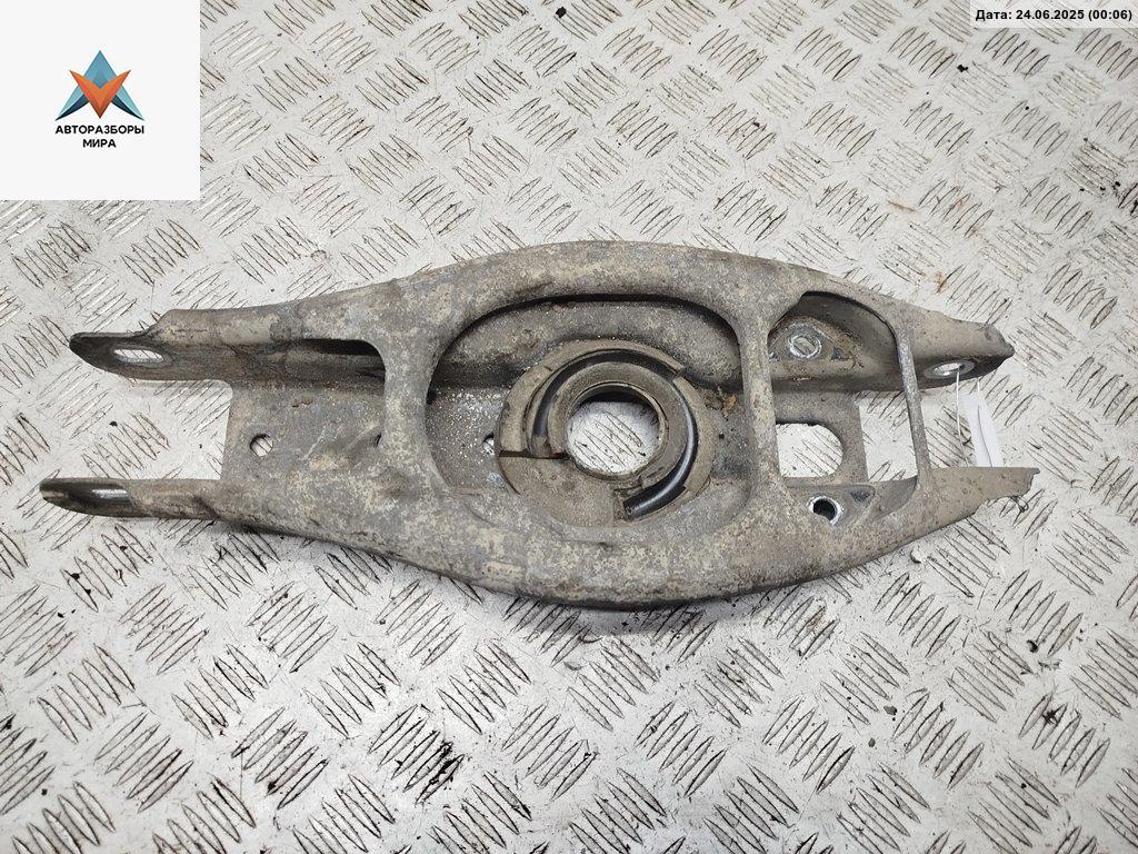 рычаг задний левый BMW 3 серия E90/E91/E92/E93 2007, 2.0 л., дизель, МКПП, серый, универсал - фото №1