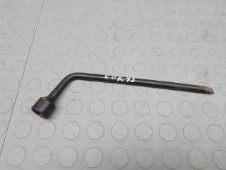 ключ колесный (балонный) Toyota Prius 2 поколение 2007, 1.5 л., бензин, АКПП, хетчбэк 5 дв., 0915035070