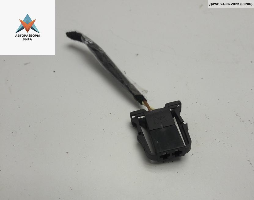 разъем (фишка) проводки Volkswagen Passat B6 2005, 2.0 л., бензин, МКПП, серый, седан, 1J0972923 - фото №1
