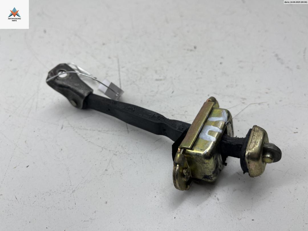 ограничитель открывания двери Mitsubishi Space Star 1 поколение 1999, минивэн - фото №1