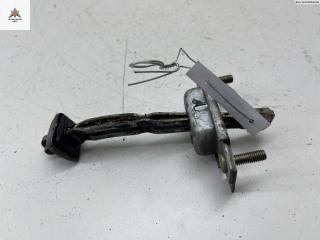 Ограничитель открывания двери задней Mazda 323 BA 1997, хетчбэк 5 дв.