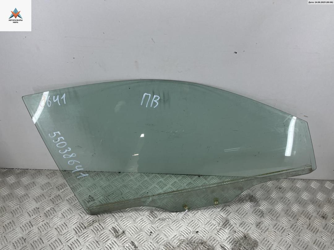 стекло двери передней правой Mitsubishi Space Star 1 поколение 1999, 1.3 л., бензин, МКПП, красный, минивэн - фото №1