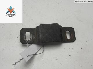 кронштейн радиатора Volkswagen Passat B6 2005, 2.0 л., бензин, МКПП, серый, седан, 4D0260427