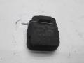 кронштейн (крепление) Volkswagen Passat B5 1997, 1.6 л., бензин, МКПП, белый, универсал, 8D0121276 - фото №2
