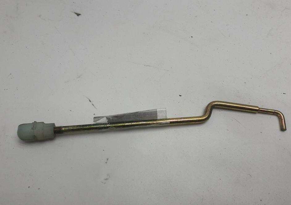 трос открывания багажника Skoda Octavia mk1 (A4 1U) 1999, 1.8 л., бензин, МКПП, чёрный, универсал