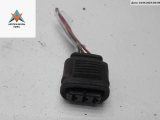разъем (фишка) проводки Volkswagen Passat B5 1997, 1.6 л., бензин, МКПП, серый, универсал, 4D0959453