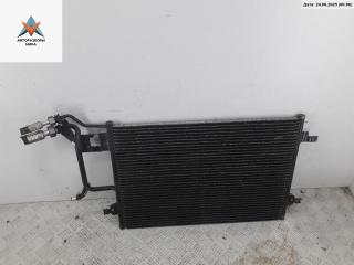 радиатор кондиционера Volkswagen Passat B5 1999, 1.8 л., бензин, МКПП, синий, универсал