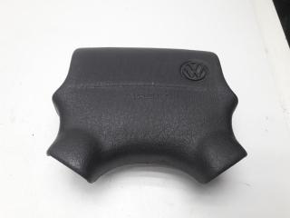 подушка безопасности водителя Volkswagen Golf-3 1997, 1.6 л., бензин, МКПП, красный, хетчбэк 5 дв., 3A0880201B