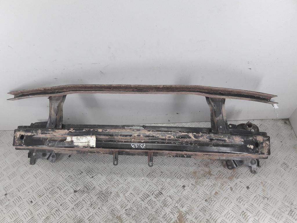 усилитель бампера переднего Volkswagen Passat B6 2005, 2.0 л., бензин, МКПП, серый, седан