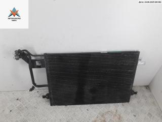 радиатор кондиционера Volkswagen Passat B5 1997, 1.6 л., бензин, МКПП, серый, универсал, 8D0260401E