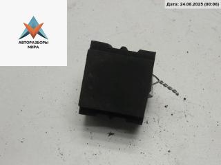 кронштейн радиатора Volkswagen Passat B5 [рестайлинг] 2002, 1.9 л., дизель, МКПП, серый, универсал, 8D0260425