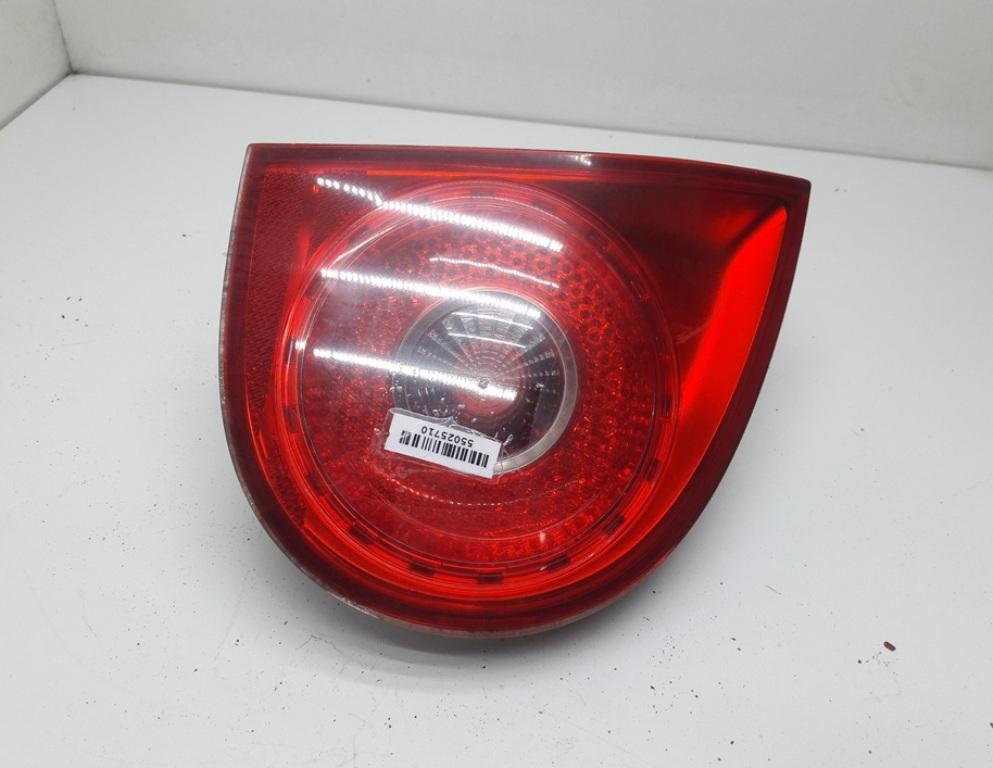 фонарь крышки багажника левый Volkswagen Golf-5 2005, 1.4 л., бензин, МКПП, серый, хетчбэк 3 дв., 1K6945093G
