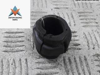 крепление стабилизатора / втулки стабилизатора Volkswagen Passat B5 [рестайлинг] 2002, 1.9 л., дизель, МКПП, синий, универсал, 4D0411327H