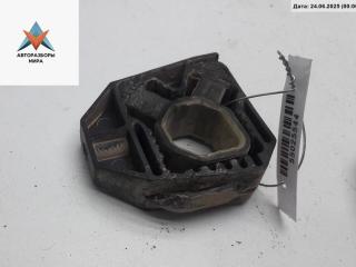 кронштейн радиатора Volkswagen Passat B6 2005, 2.0 л., бензин, МКПП, серый, седан, 1K0121867C