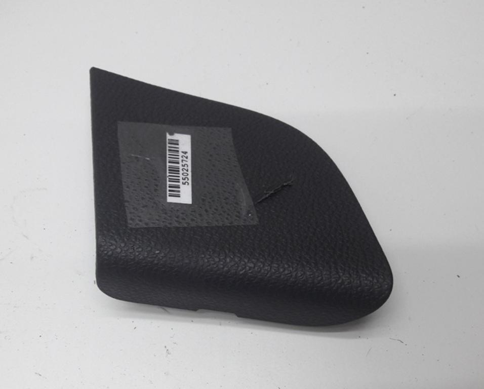 накладка двери (крышки) багажника Volkswagen Golf 5 поколение 2004, 1.4 л., бензин, МКПП, серый, хетчбэк 3 дв., 1K6867657 - фото №1