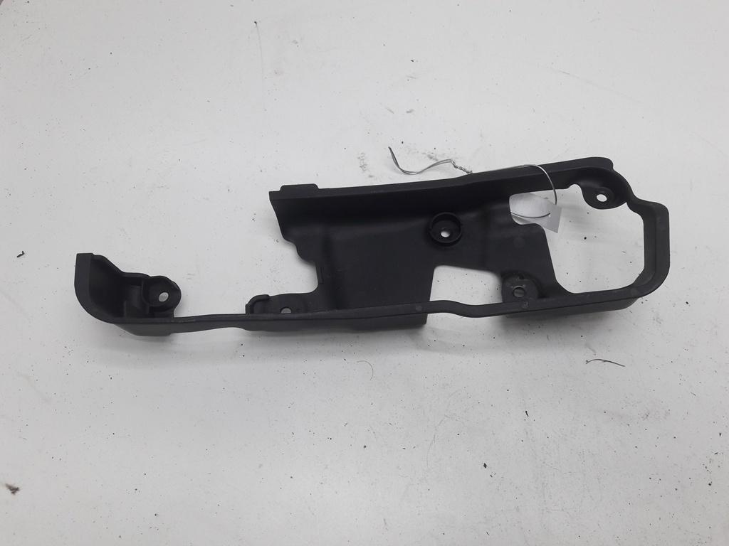 кронштейн (крепление) Volkswagen Touran 2003, 1.6 л., бензин, МКПП, серый, минивэн, 1T0837197