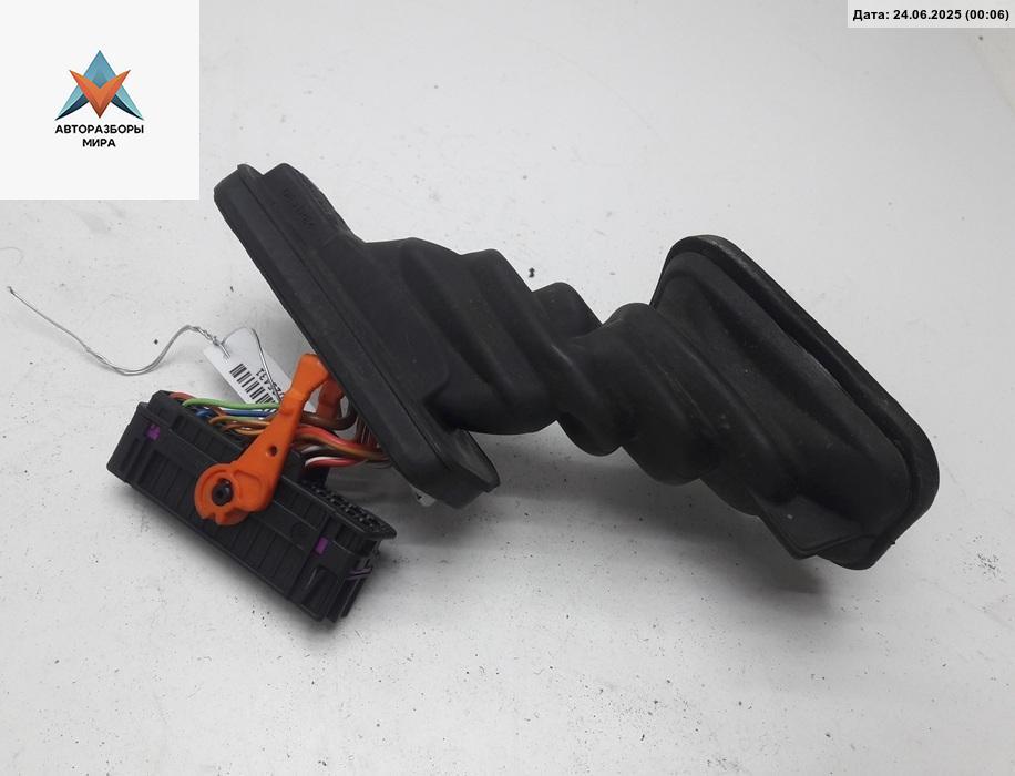 Гофра проводки двери Volkswagen Touran 1 поколение 2003, 1.6 л., бензин, МКПП, серый, минивэн, 1T0959843 - фото №1