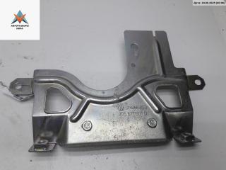 кронштейн (крепление) Volkswagen Phaeton 1 поколение 2003, 3.2 л., бензин, АКПП, чёрный, седан, 3D5827501D