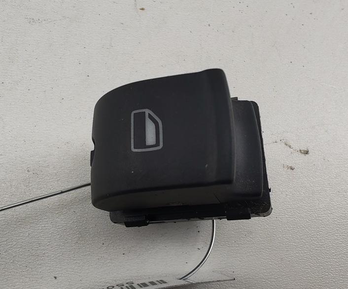 кнопка стеклоподъемника заднего правого Audi A6 4F/C6 2006, 2.0 л., TFSI, бензин, МКПП, серый, универсал, 4F0959855 - фото №1