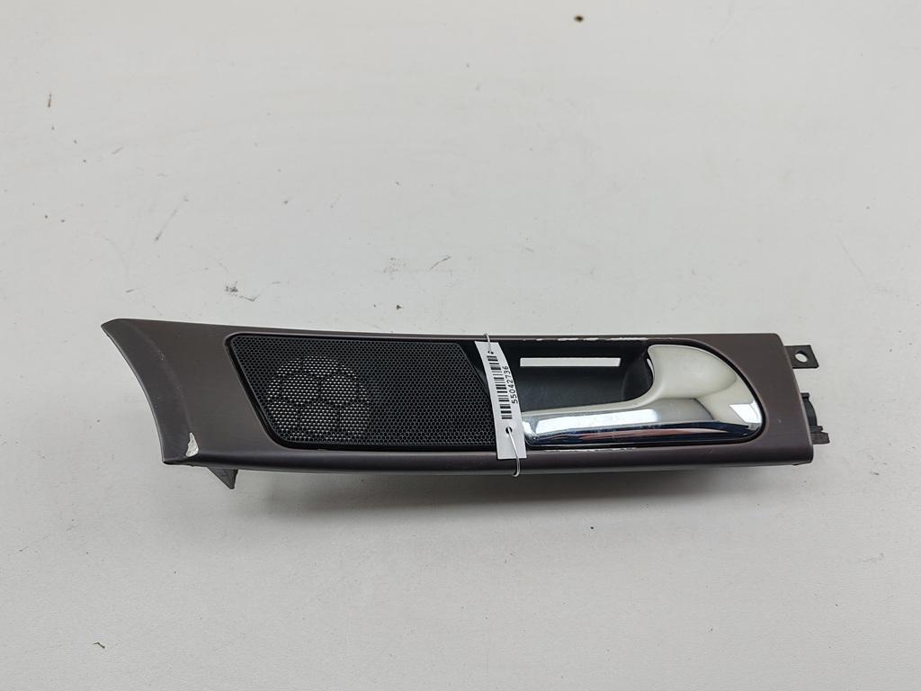 ручка внутренняя передняя правая Audi A6 C5 1998, 2.5 л., дизель, МКПП, синий, универсал, 4B0837020