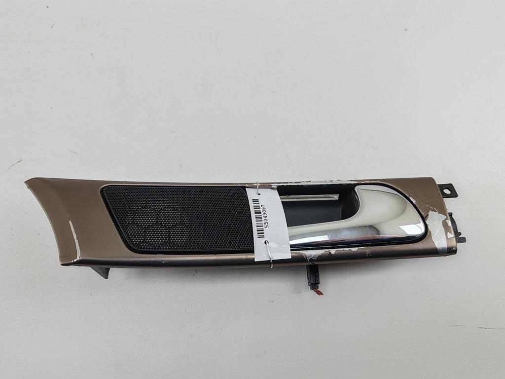 ручка внутренняя передняя правая Audi A6 C5 1998, 2.8 л., бензин, МКПП, синий, седан, 4B0839020