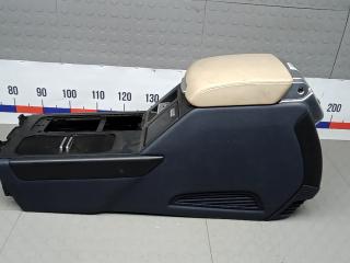 подлокотник Land Rover Range Rover 3 поколение [рестайлинг] 2006, 3.6 л., D TDV8, дизель, АКПП, внедорожник 5 дв., FJZ500160, FJB501020VAE, FJB501030VAE