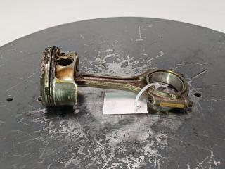 поршень Volvo S80 2 поколение [рестайлинг] 2009, цвет