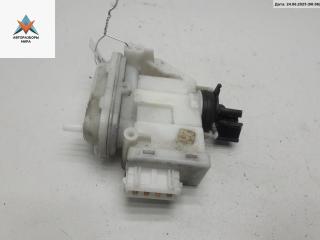 Активатор (привод) замка двери задней левой Volkswagen Passat B4 1993, 2.0 л., бензин, МКПП, синий, седан, 357862153H