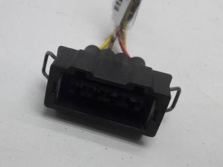 разъем (фишка) проводки Volkswagen Passat B4 1993, 2.0 л., бензин, МКПП, синий, седан, 357972754