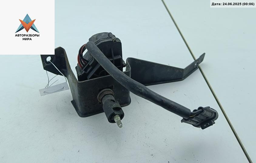 насос (моторчик) омывателя фар Fiat Ducato 2 поколение 1995, 2.5 л., дизель, МКПП, белый, микроавтобус, 67711241 - фото №1