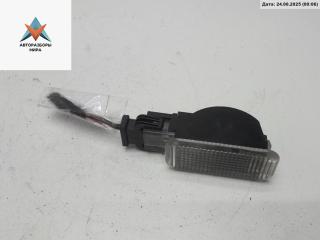 фонарь салона (плафон) Volkswagen Passat B5 [рестайлинг] 2002, 1.9 л., дизель, МКПП, синий, универсал, 3B0947415