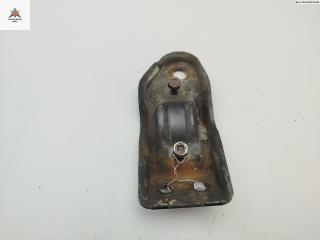 крепление стабилизатора / втулки стабилизатора BMW 5 серия E34 1989, 2.4 л., дизель, МКПП, серый, седан