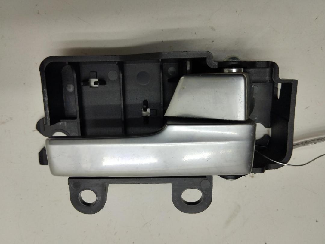 ручка внутренняя передняя правая Ford Focus II 2009, 1.6 л., i, бензин, МКПП, чёрный, универсал, 3M51R22600AA