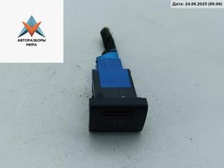 кнопка (выключатель) Audi A4 B5 [рестайлинг] 1999, 1.8 л., бензин, МКПП, серый, универсал, 8D0941563