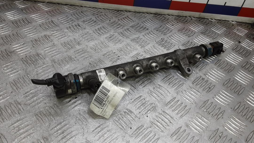 топливная рампа Volkswagen Passat CC 1 поколение 2010, 2.0 л., дизель, МКПП, седан, 03L130089, 03L089C - фото №1