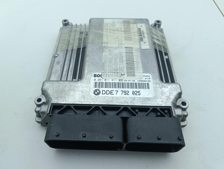 ЭБУ BMW 3 E46 2003, 2.0 л., дизель, МКПП, серый, седан, 7792025