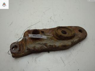 кронштейн (крепление) Volkswagen Transporter T4 2002, 2.5 л., дизель, МКПП, белый, микроавтобус