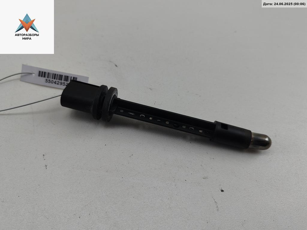 Патрон лампы фары Volkswagen Phaeton 1 поколение 2003, 3.2 л., бензин, АКПП, чёрный, седан - фото №1