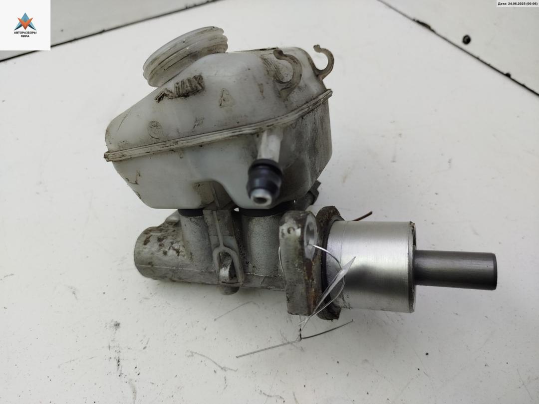 цилиндр тормозной главный Opel Zafira 1 поколение (A) 2001, 1.8 л., бензин, МКПП, серый, минивэн, 55712014 - фото №1