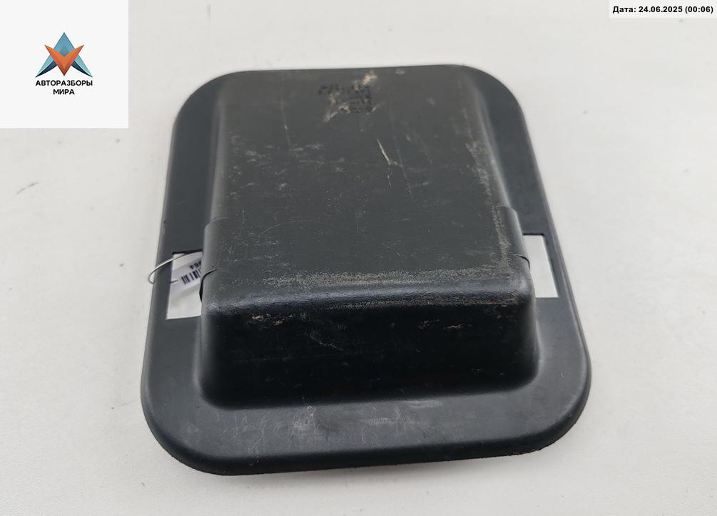 накладка декоративная Volkswagen Passat B4 1994, 2.0 л., бензин, МКПП, красный, седан, 3A5945519 - фото №1