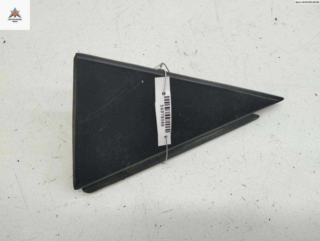 молдинг двери задней левой Volkswagen Passat B4 1993, 2.0 л., бензин, МКПП, синий, седан, 357853267B - фото №1