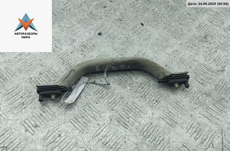 ручка внутренняя потолочная Volkswagen Transporter T4 1997, 2.4 л., дизель, МКПП, зелёный, микроавтобус - фото №1