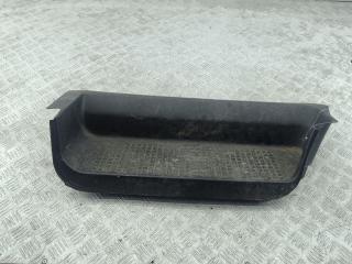 Накладка на порог внутренняя (салона) Volkswagen Transporter T4 1997, 2.5 л., дизель, МКПП, красный, микроавтобус